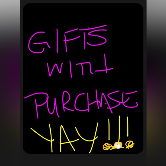 💖💖GIFT W/PURCHASE NWT/NIB 8 PC GIFT SET NEIMAN MARCUS💖💖 - Picture 2 of 12